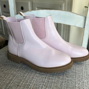Girls Old Navy Chelsea Boot in Pink size 5 NWOT